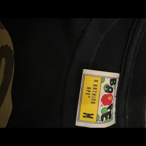 Authentic Classic Bape T-Shirt - Picture 2 of 3